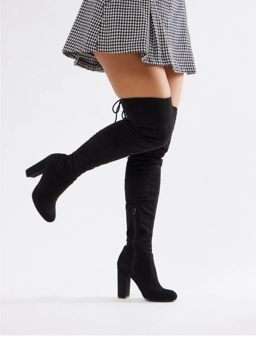 NO DOUBT Boots Over-the-Knee Block Heel Rear Tie Black Suede Womens Size 5